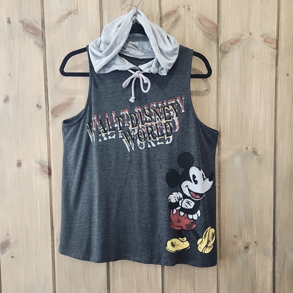DisneyWorld Top Gray Muscle Tee Hooded Shirt Size M,NWOT
